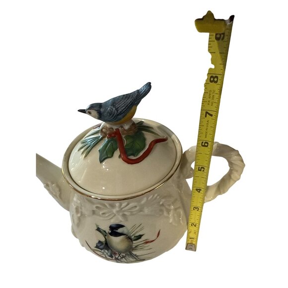 Lenox Winter Greetings Teapot With Bluebird Lid 6324891 Fine Porcelain  Rare - Picture 10 of 10